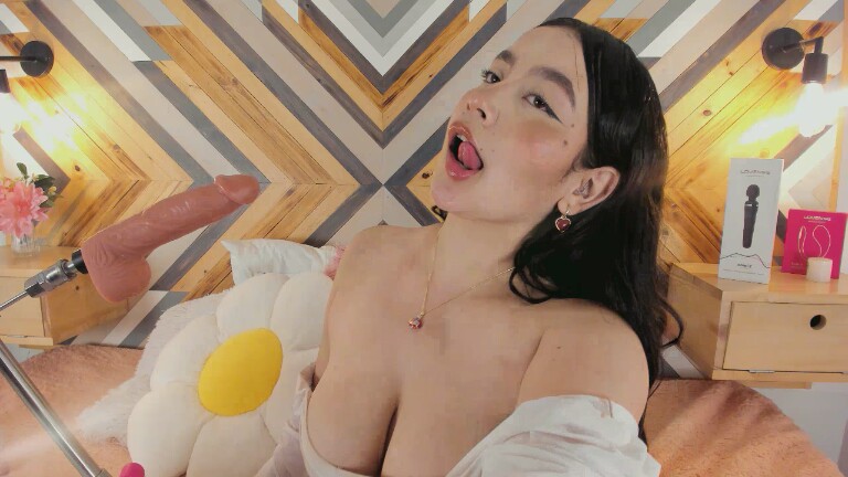 ZairaCleef's Streamate show and profile