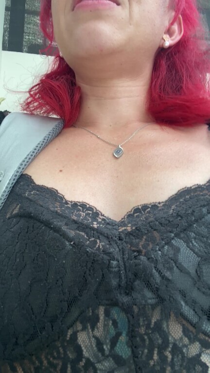 AylaRosell's Streamate show and profile