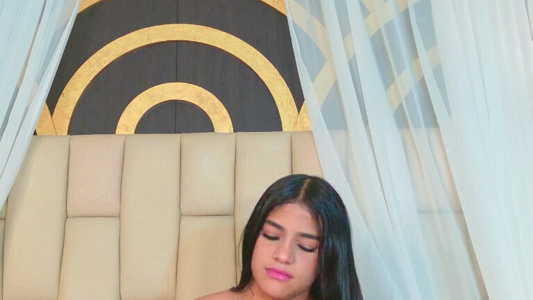 IsabellaSanz's Streamate show and profile