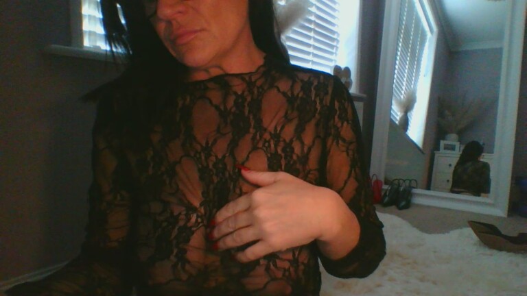 FlirtyWithFreya's Streamate show and profile