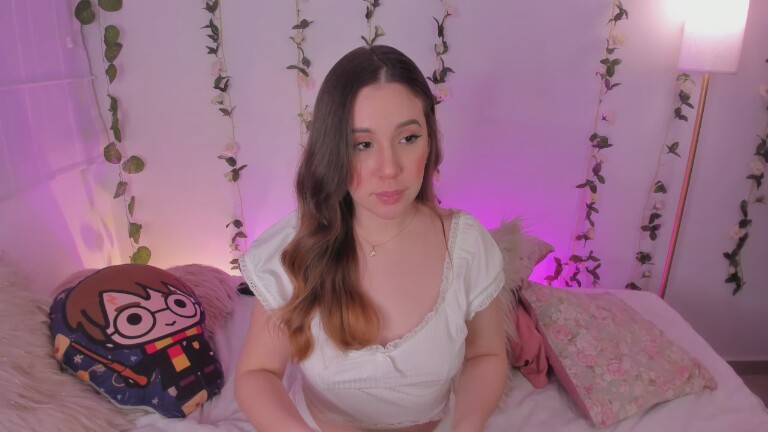 AbbyHakenn's Streamate show and profile