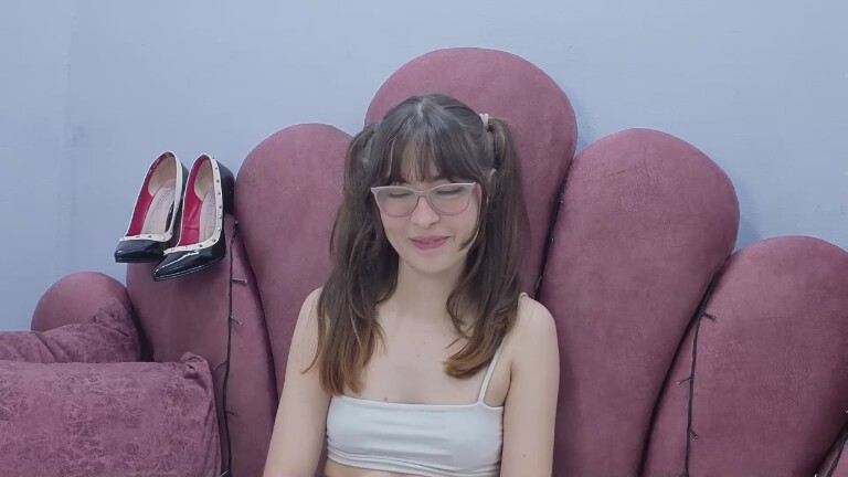 ISABELLAJHONS's Streamate show and profile