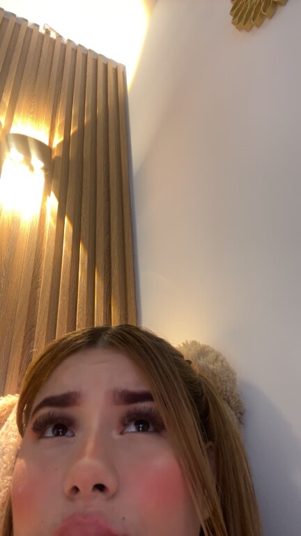 MartinaaRoss's Streamate show and profile