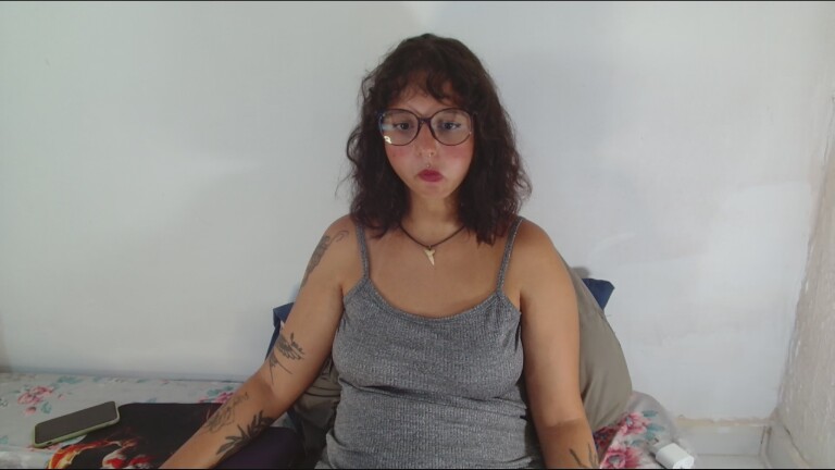 MyaMillor's Streamate show and profile