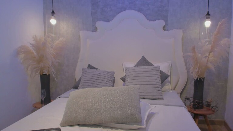 Alisson_Drew's Streamate show and profile