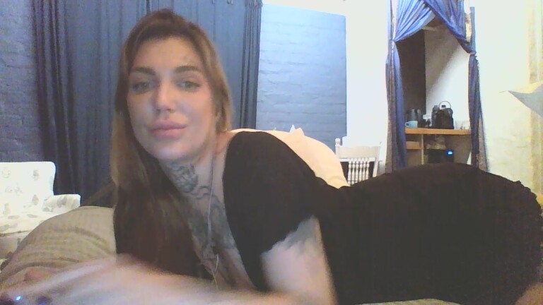 AshleyArcana's Streamate show and profile