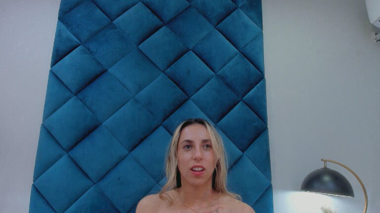 AnaRuseltt's Streamate show and profile