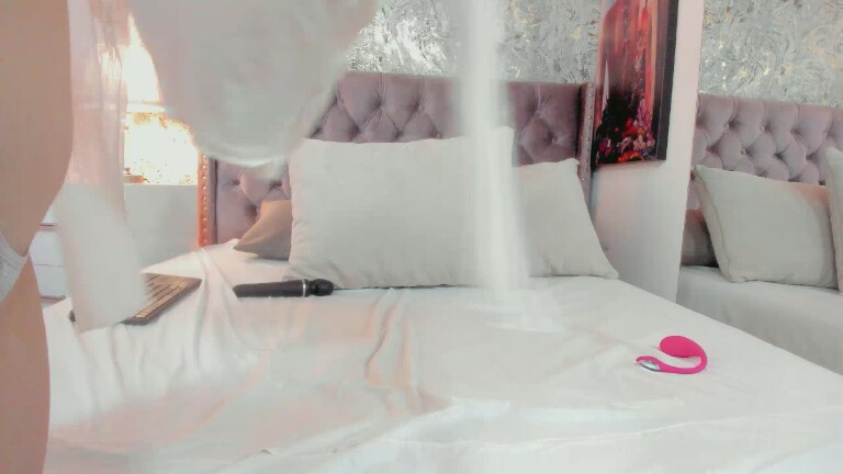 AriBelle's Streamate show and profile