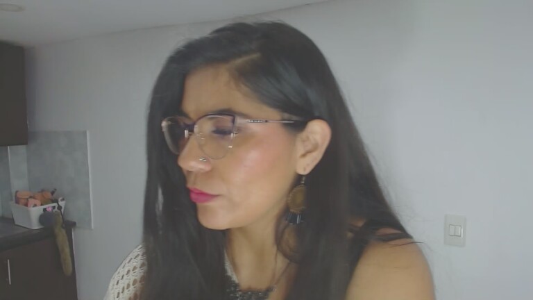 LunaDumont's Streamate show and profile