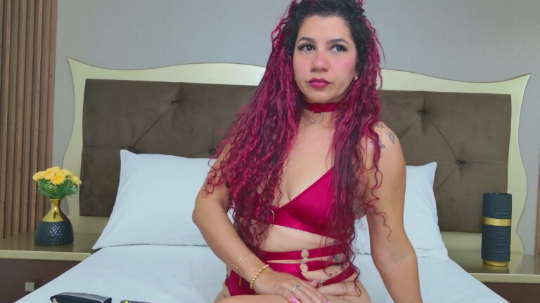 AntonelaRiveiro's Streamate show and profile