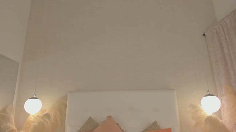 JenCampbell's Streamate show and profile