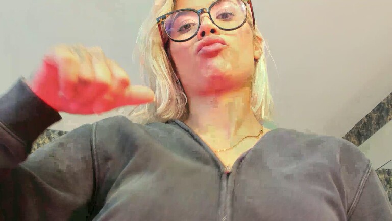 EviilAngel's Streamate show and profile