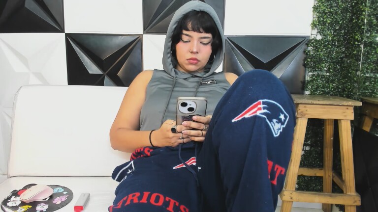 valbeautysex's Streamate show and profile