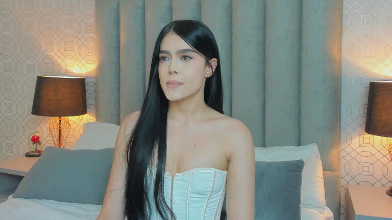 ValeniaMoore's Streamate show and profile