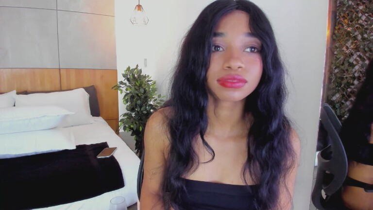 IzzySkye's Streamate show and profile