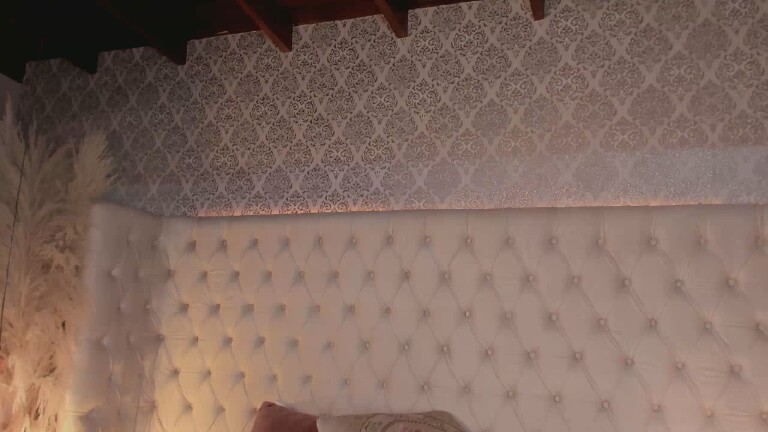 Dannah_Gomez's Streamate show and profile