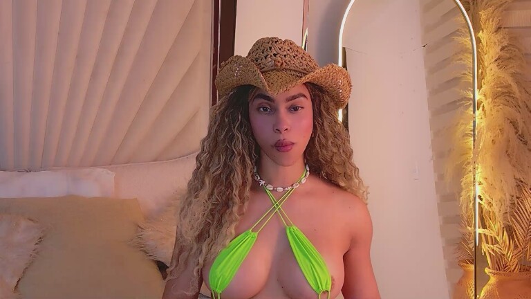 GingerPiiaf's Streamate show and profile