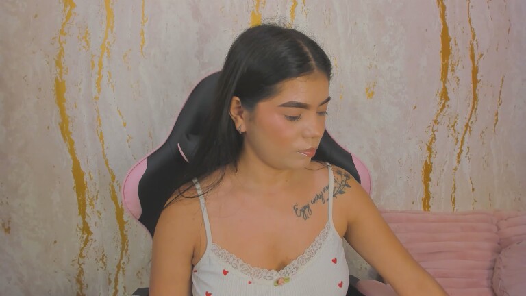 ElizabethRivera's Streamate show and profile