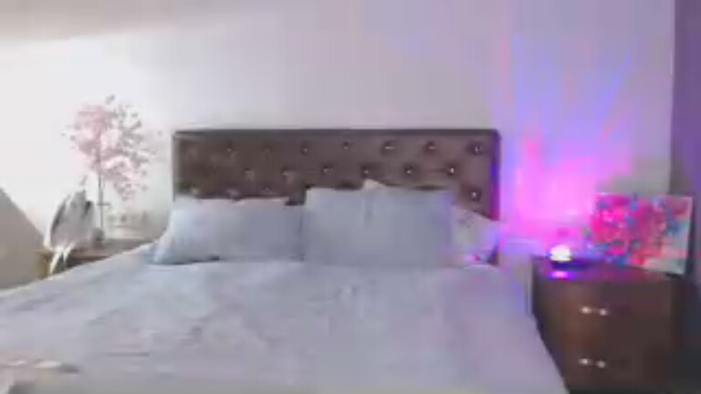 The_Liya's Streamate show and profile