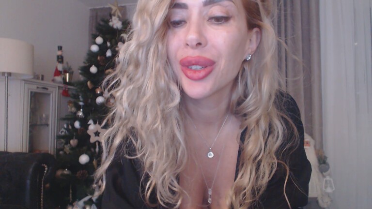 JeniferRein's Streamate show and profile