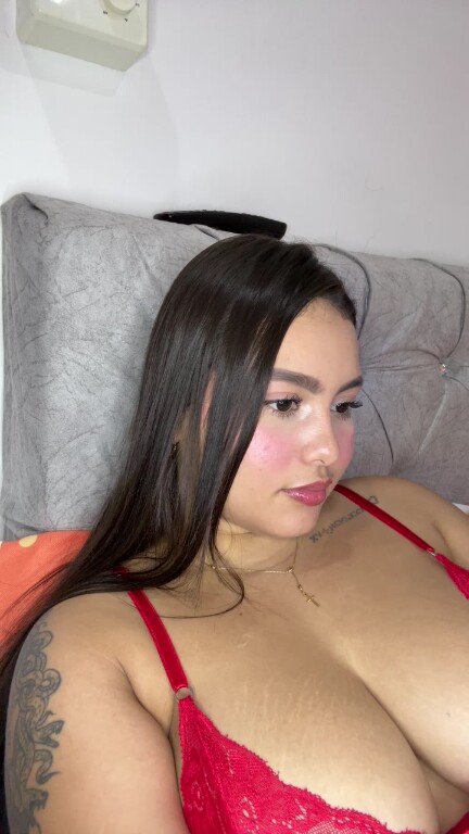 Evelin_Lombardi's Streamate show and profile