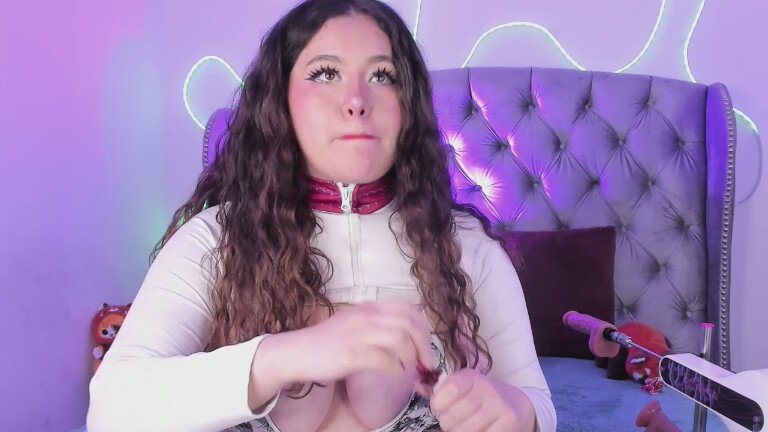 SummerLuna's Streamate show and profile