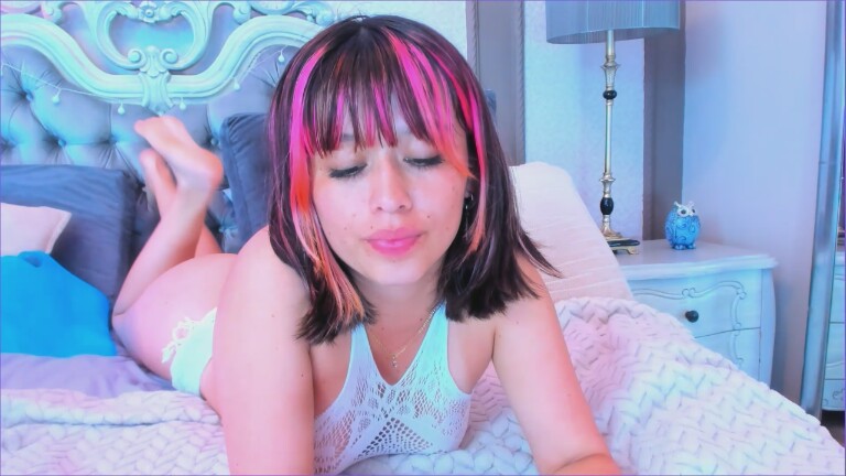 SiaSavach's Streamate show and profile