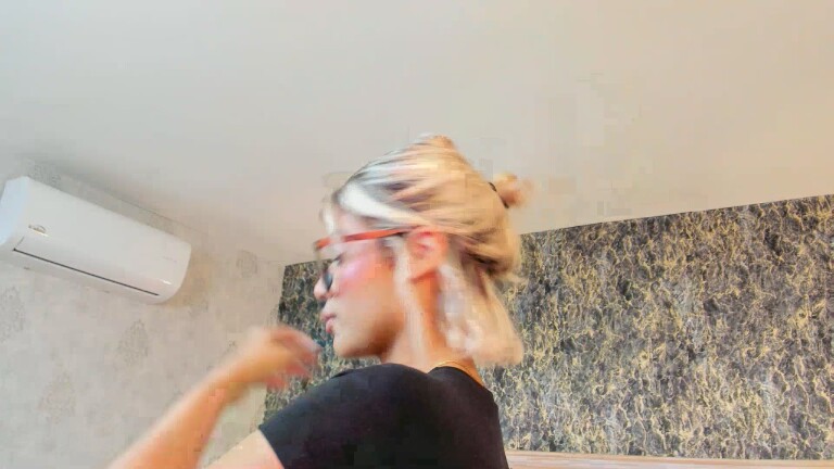 EviilAngel's Streamate show and profile