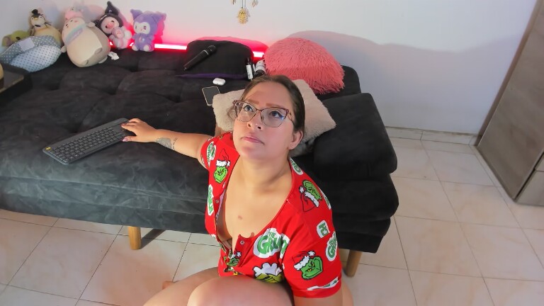 Amberbedoya_18's Streamate show and profile