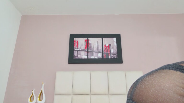 TamaraFoxy's Streamate show and profile