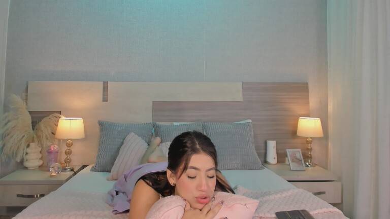 AnaSofiaLeon's Streamate show and profile