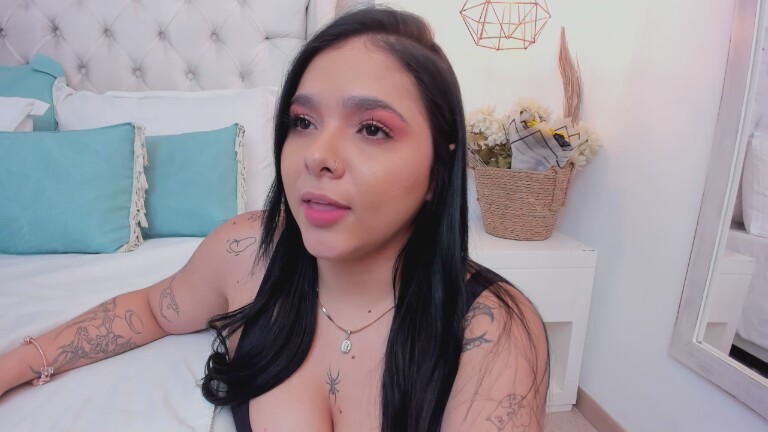 StephanieRamirez's Streamate show and profile