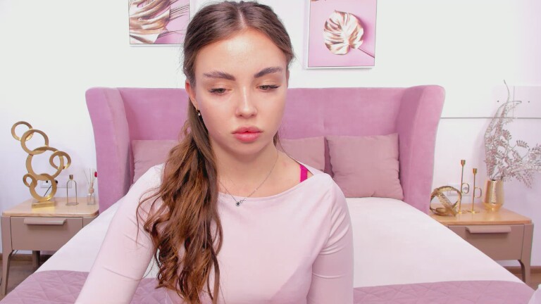 EvelinMils's Streamate show and profile