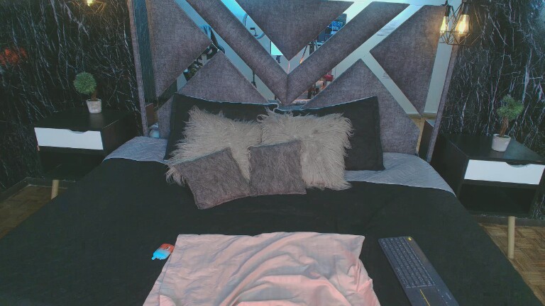 Layla_Wade's Streamate show and profile