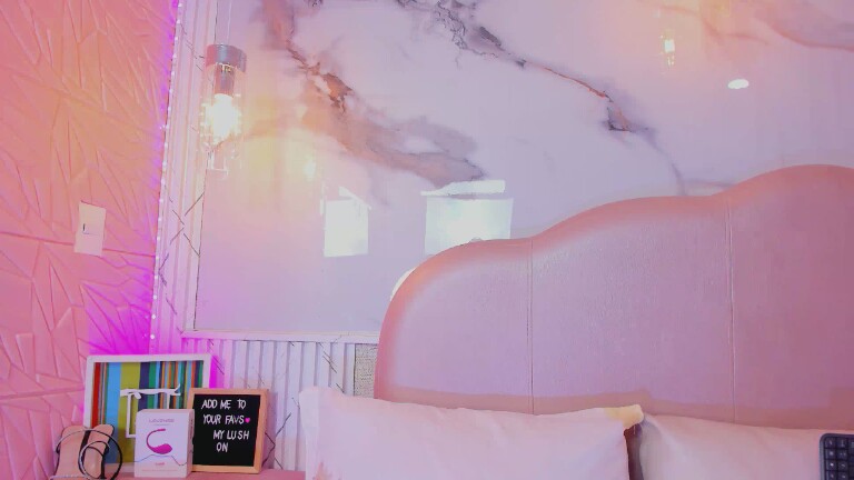 MilyRosie's Streamate show and profile