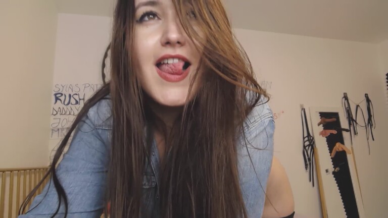 SYIA's Streamate show and profile