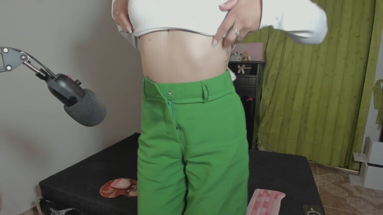 CuteAzumi's Streamate show and profile