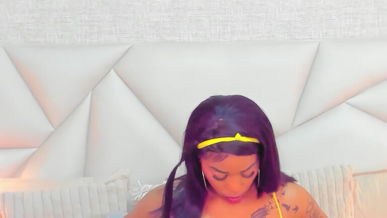 TyraaLambert's Streamate show and profile