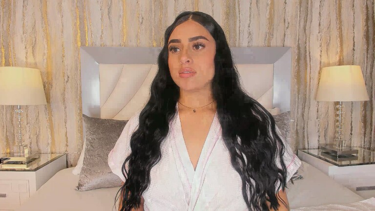 Sara_Hanniston's Streamate show and profile