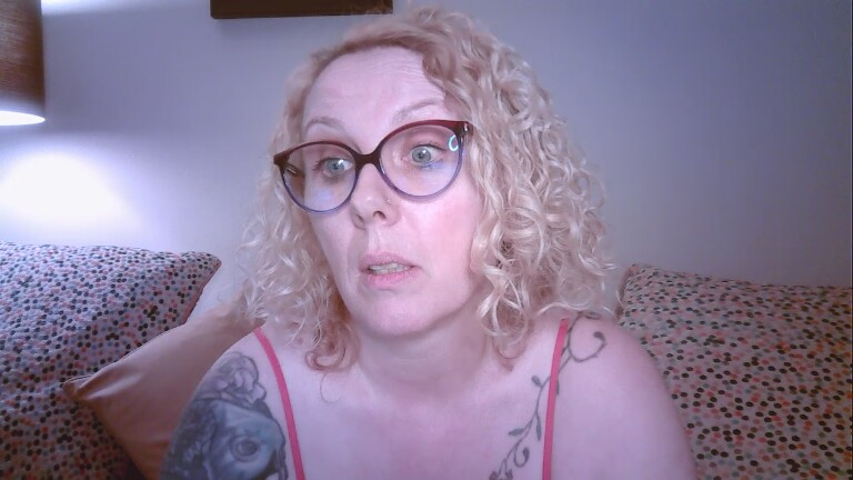 OrlaFox's Streamate show and profile