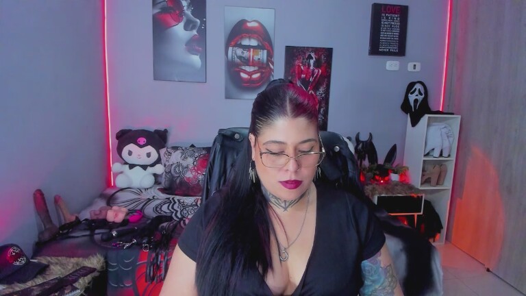 veronika_metalstar's Streamate show and profile