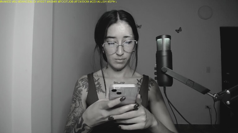 MissLisandra's Streamate show and profile