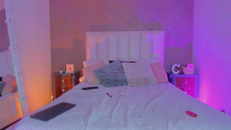 CarolGomeez's Streamate show and profile