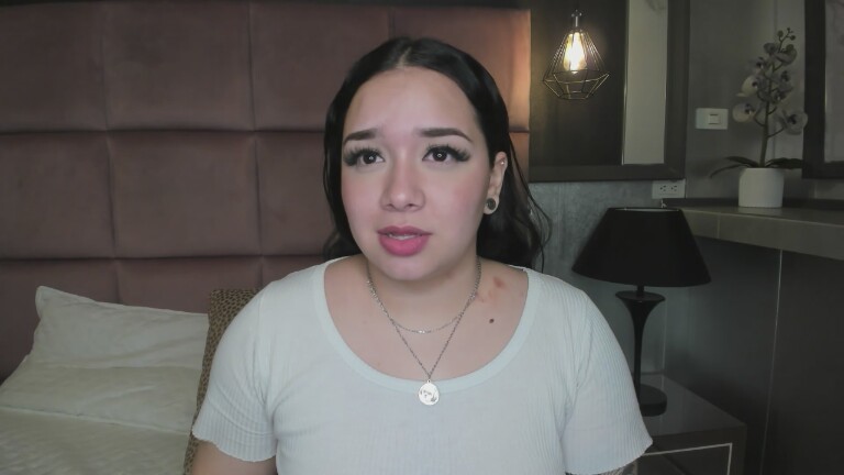 Evaa_Rae's Streamate show and profile