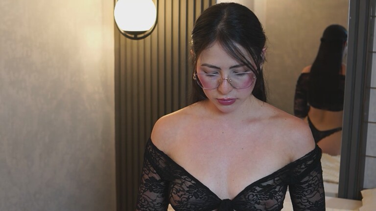 EvaPaoluci's Streamate show and profile