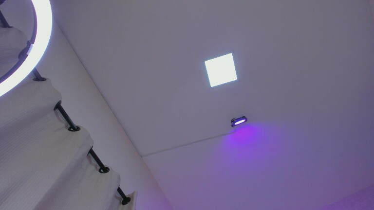 OliviaPagani's Streamate show and profile