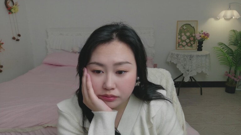 Lrenelvy's Streamate show and profile