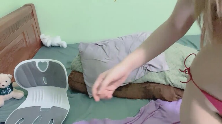 Holla0503's Streamate show and profile