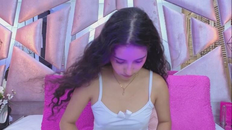 AbbyBenet's Streamate show and profile