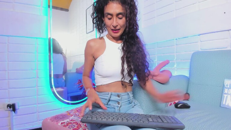 VeronicaCortess's Streamate show and profile